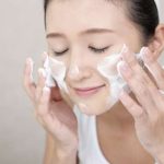 Lima Kandungan Seyogianya Ada di Facial Wash