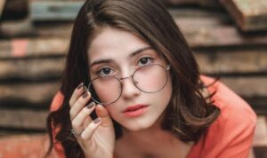 Ilustrasi pandangan mata (Foto: Pexels.com/MarceloChagas)