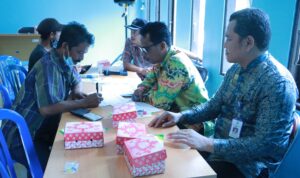 Pekerja Kelautan dan Perikanan di Kabupaten Tanah Laut Dapat Jaminan Ketenagakerjaan