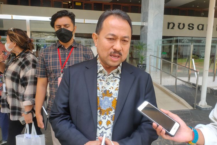 Wakil Ketua Komisi III DPR dari Fraksi PAN Pangeran Khairul Saleh di Kompleks Parlemen Senayan, Jakarta, Kamis (27/1/2022). (Foto: Kompas.com/Nicholas Ryan Aditya)