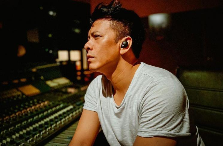 Vokalis NOAH Ariel. (Foto: Instagram Ariel Noah)