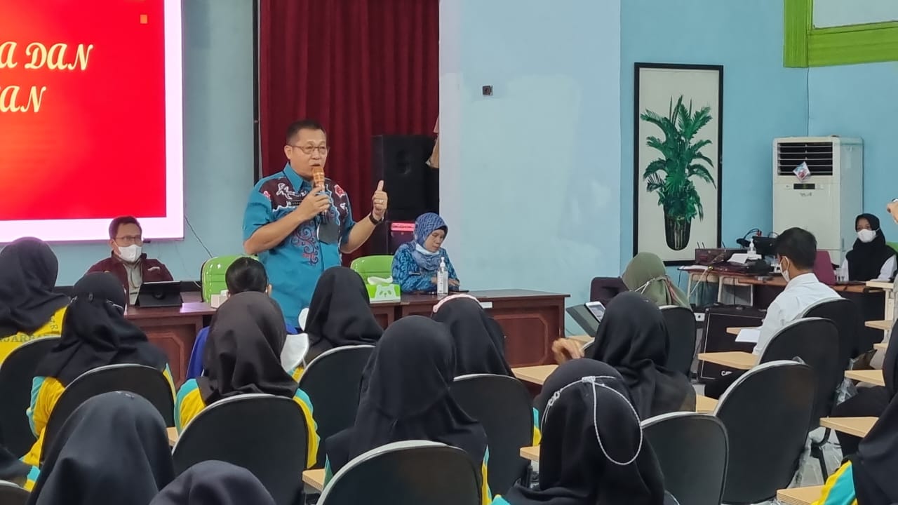 Sosialisasi SMK-PP dan Kementan untuk mendukung program Pencegahan Pemberantasan Penyalahgunaan dan Peredaran Gelap Narkoba. (Foto: Tim Ekspos SMK PP Negeri Banjarbaru)