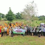 Mengisi Kemerdekaan RI, SMKPP Kementan Tanam 77 Pohon