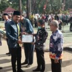 Direktur RSUD Ratu Zalecha Martapura Terima Penghargaan