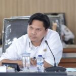 Sekdaprov Kalimantan Selatan dan Banggar Legislatif Bahas Perubahan APBD