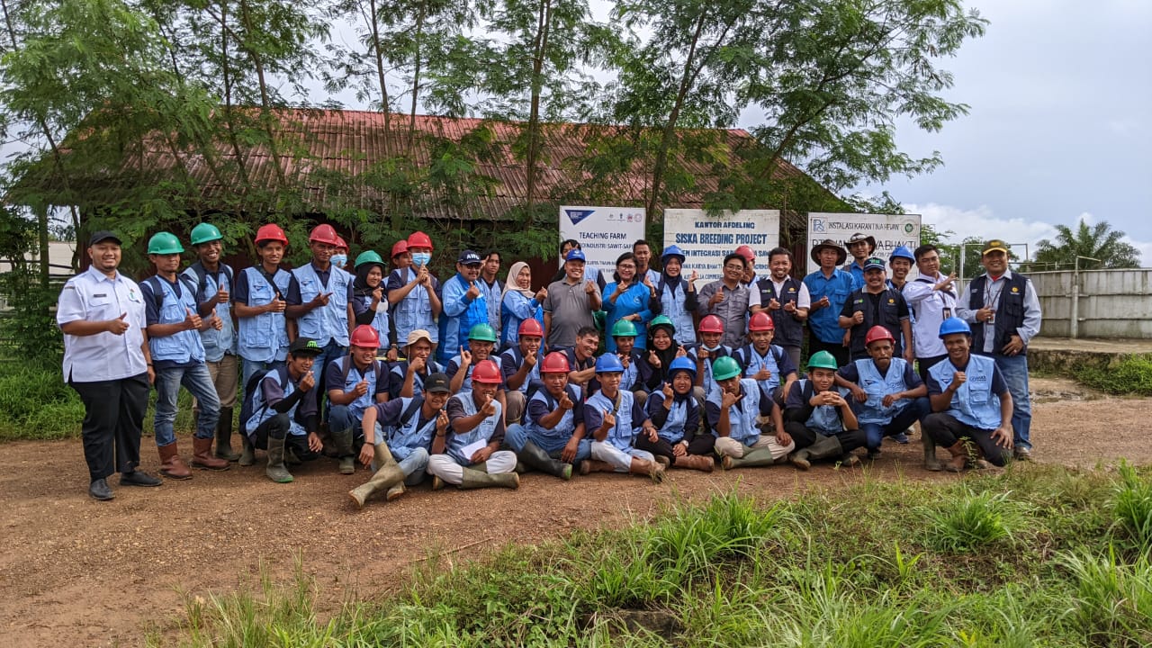 Uji Sertifikasi Profesi (USP) bagi penerima manfaat dalam pemagangan bersertifikat. (Foto: Tim Ekspos SMK PP Negeri Banjarbaru)