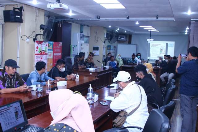 Kadis Kominfo Kabupaten Banjar HM Aidil Basith sampaikan silaturahmi ke Kominfo Surabaya, Kamis (27/10/2022). (Foto: Katajari.com)