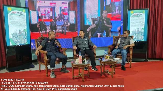 Milenial Agriculture Forum (MAF) Volume 3 Edisi 37 dengan mengangkat tema "Makmur Dengan Tani Akur", secara daring via zoom meeting pada Sabtu (1/10/2022). (Foto: Tim Ekspos SMK PP Negeri Banjarbaru)