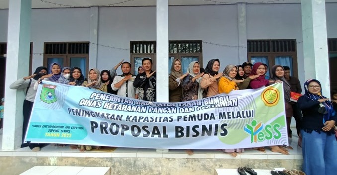 Pelatihan berupa Proposal Bisnis di Kabupaten Tanah Bumbu selama 2 hari terhitung sejak Senin (7/10/2022). (Foto: Tim Ekspos SMK PP Negeri Banjarbaru)