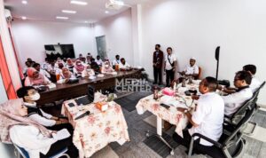 Pembekalan Teknis Pengelolaan Data Statistik Sektoral Berdasarkan Prinsip Satu Data Indonesia, Rabu (16/11/2022). (Foto: Diskominfo Kota Banjarbaru) 