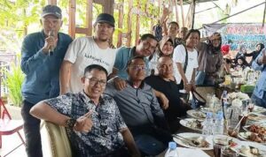 Reuni alumni Smagrisa Martapura angkatan tahun 1992, Minggu (20/11/2022) di Kota Banjarbaru. (Foto: Katajari.com)