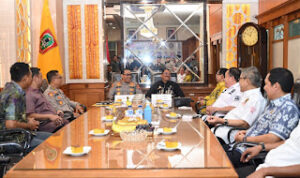 Kunjungan Perdana Kapolda Kalsel ke Rumah Wakil Rakyat