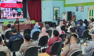Rapat Struktur Organisasi Tahun 2023, Selasa (03/01/2023) yang diikuti oleh ASN dan Honorer bertempat di aula kampus SMK-PP N Banjarbaru. (Foto: Tim Ekspos SMK PP Negeri Banjarbaru)