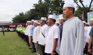 Apel Kesiapan Pengamanan Haul Ke-18 KH Muhammad Zaini Abdul Ghani (Abah Guru Sekumpul), Minggu (29/1/2023) pagi di halaman Mapolres Banjar di Martapura. (Foto: Kominfo Kabupaten Banjar)