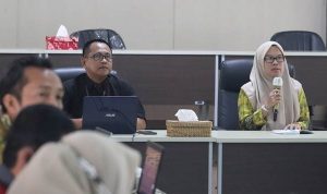 Rapat koordinasi bersama Unit Pelaksana Tingkat Daerah (UPTD) Lingkup Dishut Kalsel dan BPDAS Barito, Kamis (9/2/2023) di Aula Rimbawan 3 Dishut Kalsel. (Foto: Dishut Kalsel/Katajari.com)
