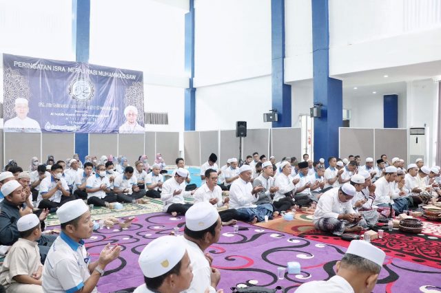 Isra Miraj Nabi Muhamamd SAW digelar di PT Air Minum Intan Banjar (Perseroda) di aula kantor Jalan Pangeran Hidayatullah Kota Banjarbaru, Rabu (15/2/2023) pagi. (Foto: Kominfo Kabupaten Banjar)