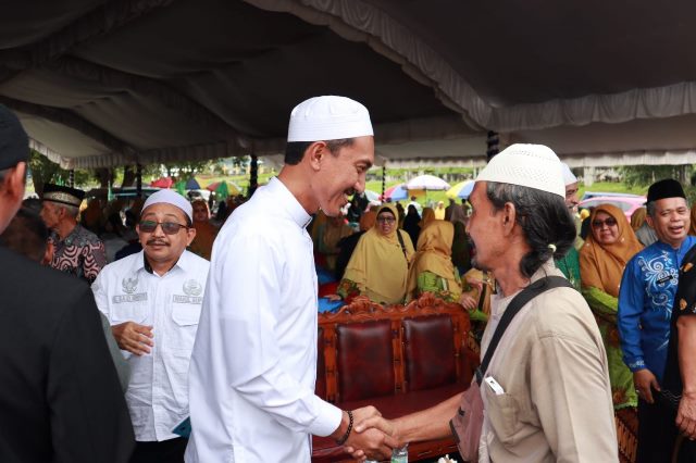 Bupati Banjar H Saidi Mansyur pada Musda ke 14 Muhammadiyah dan Aisyiyah Kabupaten Banjar, Kalsel, di kawasan Bendungan Karang Intan, Sabtu (25/2/2023) siang. (Foto: Kominfo Kabupaten Banjar/Katajari.com)