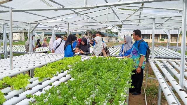 SMK PP Negeri Banjarbaru menggelar Pelatihan Bimbingan Karir Bagi Guru untuk Sekolah Menengah Pertama (SMP). (Foto: Tim Humas SMK PP Negeri Banjarbaru)