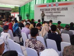 Menteri Kelautan dan Perikanan Resmikan SPBU Nelayan di Aluh aluh