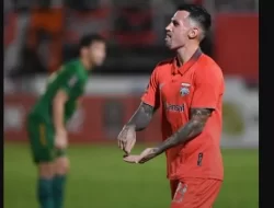 Kandaskan Barito Putera, Borneo FC di Puncak Klasemen Sementara