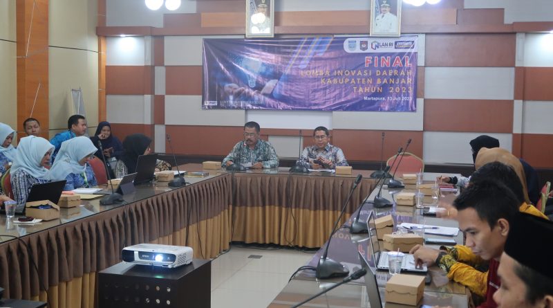 Acara Final Lomba Inovasi Daerah Kabupaten Banjar tahun 2023 dilaksanakan Kamis (13/7/2023) di aula Bauntung Badan Perencanaan Pembangunan Penelitian dan Pengembangan (Bappedalitbang) Kabupaten Banjar. (Foto: Bappedalitbang Kabupaten Banjar/Katajari.com)