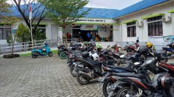 Kawasan parkir Puskesmas Sungai Jingah Kota Banjarbaru. (Foto: Katajari.com)