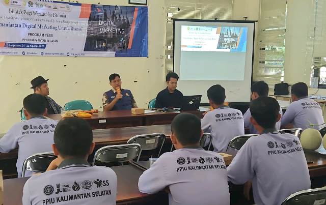 Advance Training berupa Bimbingan Teknis Bagi Wirausaha Pemula (Basic Training and Advanced Training for Start-Up Young Entrepreneurs) dilaksanakan di Kampus SMK-PP Negeri Banjarbaru, Senin (21/8/2023). (Foto: Tim Ekspos MK PP Negeri Banjarbaru/Katajari.com)