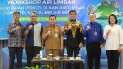Workshop pengelolaan air limbah domestik bagi Badan Usaha Milik Daerah (BUMD) air minum, diadakan oleh Perusahaan Air Minum Seluruh Indonesia (Perpamsi) Provinsi Kalimantan Selatan (Kalsel) bersama Asosiasi Pengelola Air Limbah Domestik (Forkalim), Senin (21/8/2023) di Hotel Rattan Inn, Banjarmasin. (Foto: PT Air Minum Intan Banjar/Katajari.com)