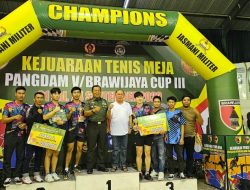 Perpamsi Kalimantan Selatan Bawa Pulang Dua Piala Kejuaraan Tenis Meja di Jawa Timur