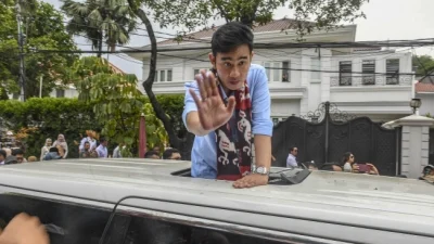 Gibran Siap Kembalikan KTA PDI Perjuangan Kepada FX Rudy