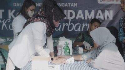 Bakti Sosial RSD Idaman Kota Banjarbaru di Halaman Masjid At Taubah