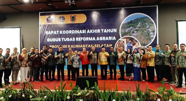 Kegiatan Rapat Koordinasi Akhir Tahun Gugus Tugas Reforma Agraria Provinsi Kalsel Tahun 2023 di Banjarbaru, Kamis (7/12/2023) siang. (Foto: Adpim Setdaprov Kalsel/Katajari.com)