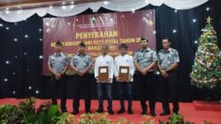 Warga Binaan Pemasyarakatan (WBP) di lingkungan Kantor Wilayah Kementerian Hukum dan HAM (Kemenkumham) Provinsi Kalimantan Selatan (Kalsel) beragama Nasrani mendapatkan Remisi Khusus (RK), Senin (25/12/2023). (Foto: Humas UPT/Katajari.com)