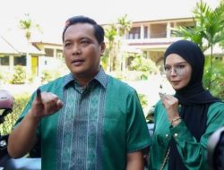 Wali Kota Banjarbaru Aditya Salurkan Hak Suara di Kelurahan Komet