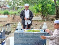 Caleg Terpilih Kabupaten Banjar Dari PKS Ini Ziarah Sang Motivator