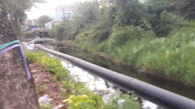 PT Air Minum Intan Banjar Rutin Pemeliharaan Pipanisasi Jumbo di Jalan A Yani