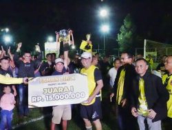 Laura Juara Turnamen Sepakbola U-40, Paman Birin Quattrick Laga Exhibition