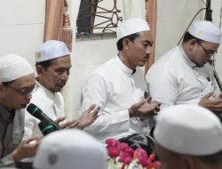 Bupati Saidi Mansyur Menghadiri Haul Tuan Guru Muhammad Amin di Martapura