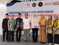 Noor Aidi Apresiasi Kebersihan Lingkungan SD Al Halaby Islamic School