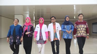 Enam Tenaga Kesehatan RSD Idaman Meraih Anugerah Nakes Teladan