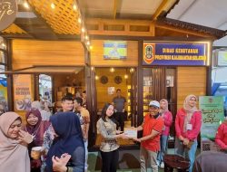 Dukung Program Revolusi Hijau; Dinas Kehutanan Kalsel Bagikan Bibit Tanaman Gratis di Expo Kalsel 2024