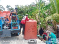 BPBD Kabupaten Banjar Distribusi  29 Ribu Liter Air Untuk Empat Lokasi