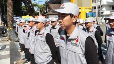 Apel Siaga Pengawasan Pilkada Kalsel 2024 di Siring Balaikota Banjarmasin