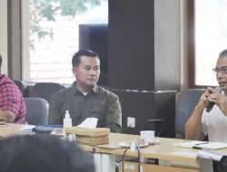 Fasilitasi Rakor Pengembangan HHBK Kemiri di LPHD Emil Baru