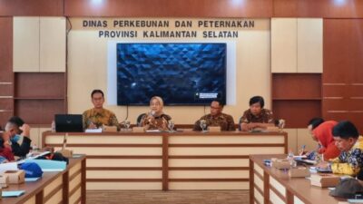 Disbunnak Kalsel Rapat Penetapan Harga Tandan Buah Segar Kelapa Sawit