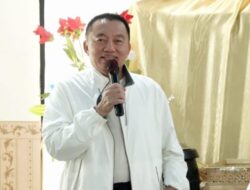 Muhidin dan Fathul Jannah Berangkat ke Tanah Suci Menunaikan Ibadah Umrah