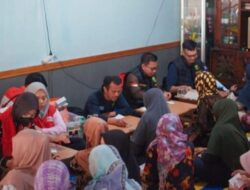 Posko Pelayanan Kesehatan Gratis Warga Terdampak Banjir di Desa Lok Gabang