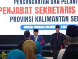 Gubernur Muhidin Melantik Resmi Syarifuddin Menjadi Penjabat Sekda Kalimantan Selatan