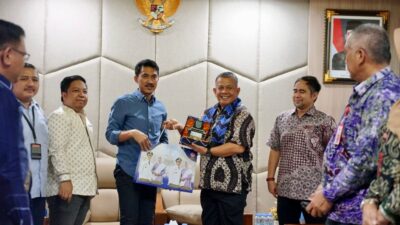 Wakil Menteri UMKM Kunjungan Kerja ke Martapura