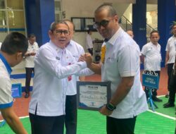 Hari Jadi Ke-37, PT Air Minum Intan Banjar Berikan Penghargaan Kepada Irwan Bora